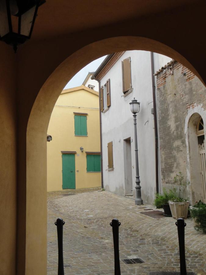 Hotel Al Castello Tavullia Exterior foto
