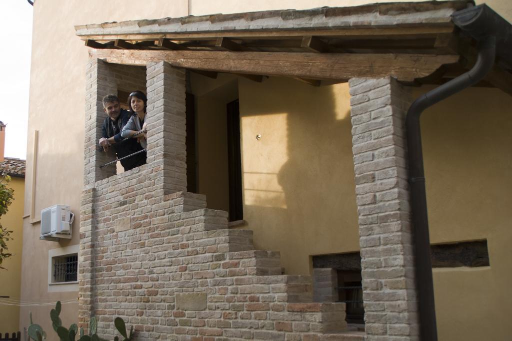 Hotel Al Castello Tavullia Exterior foto